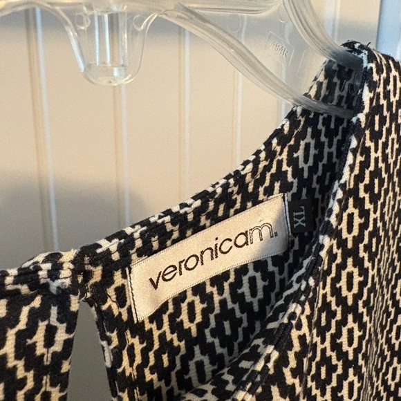 Veronica M Black and Cream A-Line Dress with Long Sleeves and pockets size XL - Picture 2 of 4